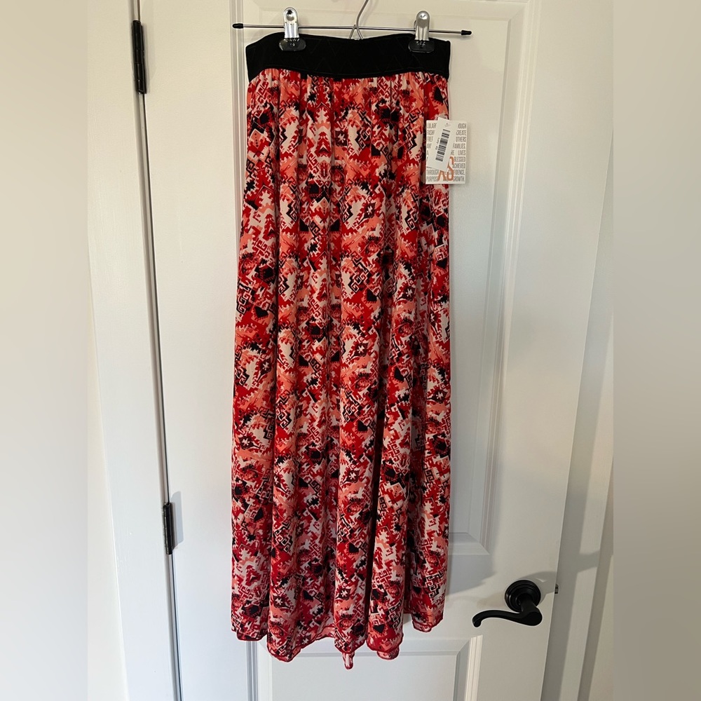 New LulaRoe Lucy skirt - XS